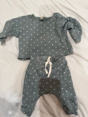 Quincy Mae Kids Matching Set in Olive Green with White Crosses
